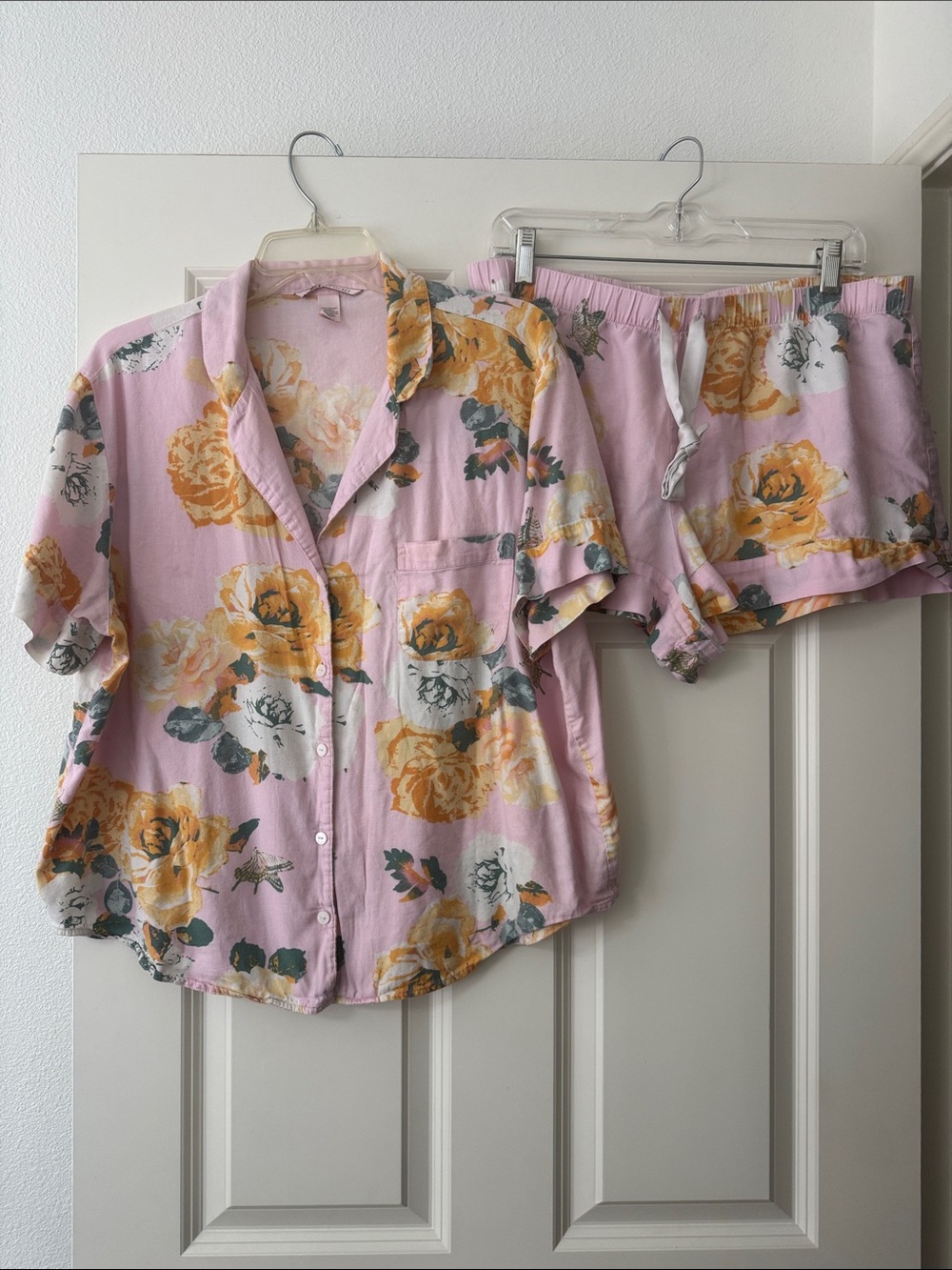 Victoria’s Secret Floral Pink & Yellow Short Sleeve Pajama Set - size L